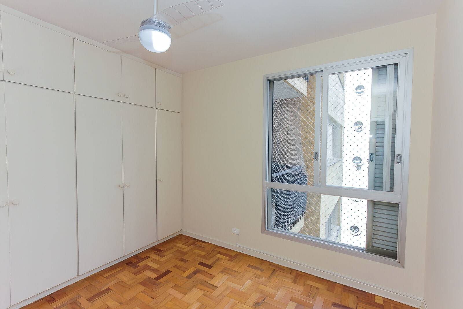 Apartamento para alugar com 3 quartos, 160m² - Foto 13