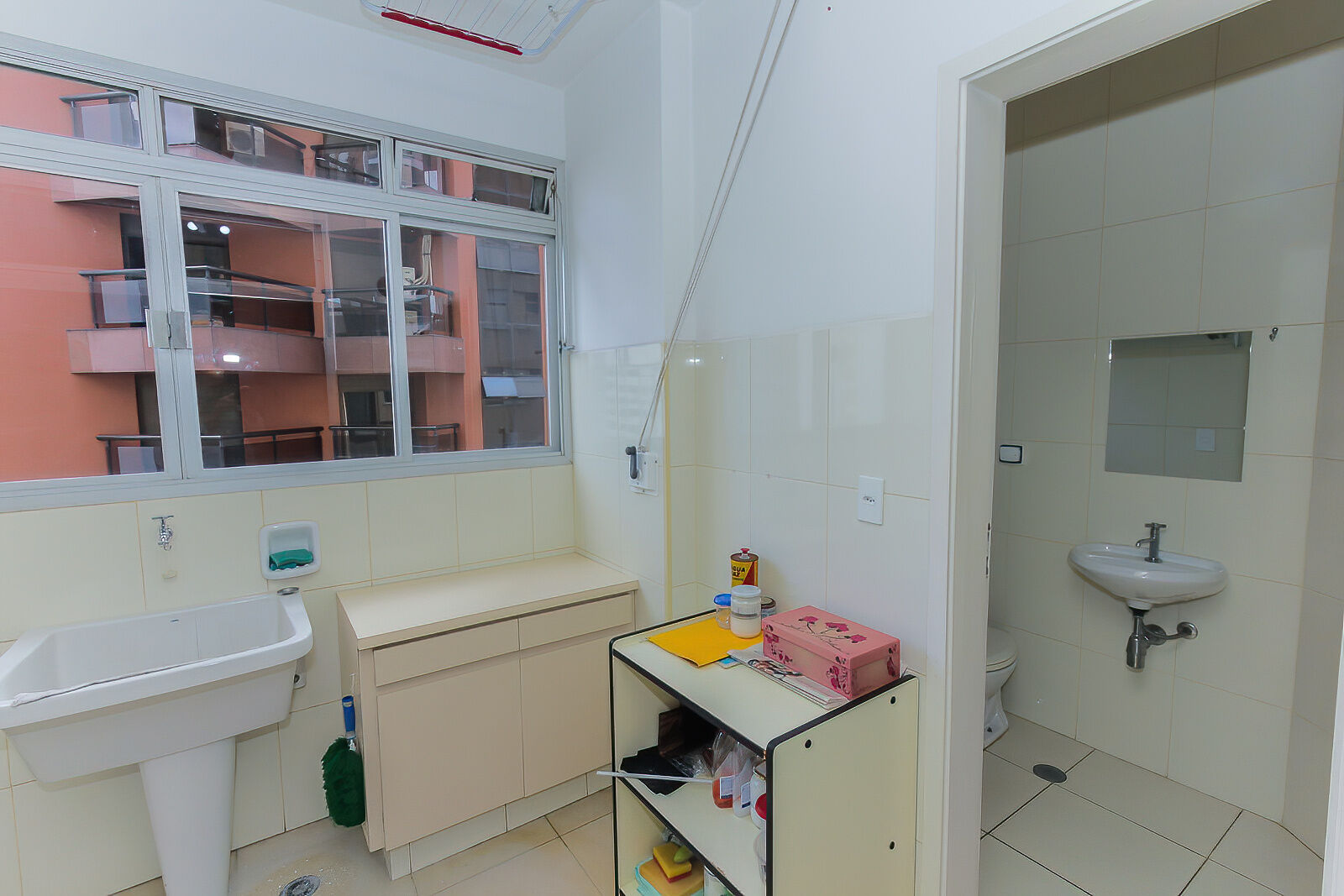 Apartamento para alugar com 3 quartos, 160m² - Foto 25