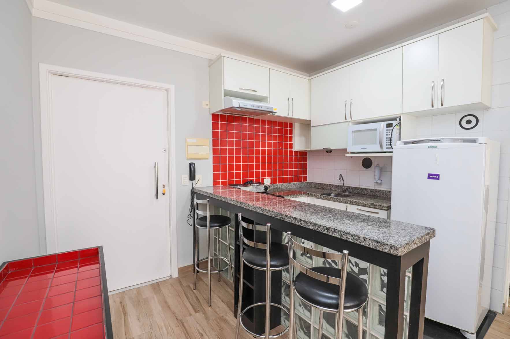 Apartamento para alugar com 1 quarto, 41m² - Foto 6