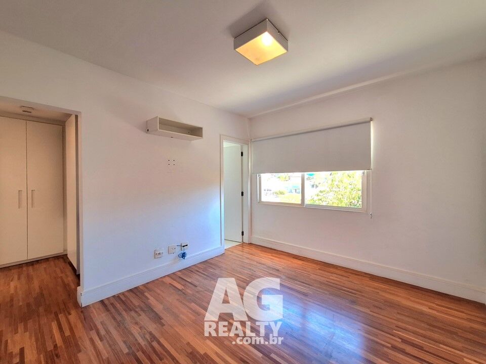 Casa, 4 quartos, 350 m² - Foto 23