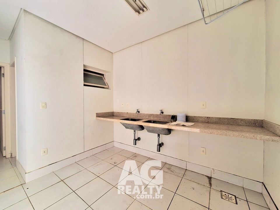 Casa, 4 quartos, 350 m² - Foto 40