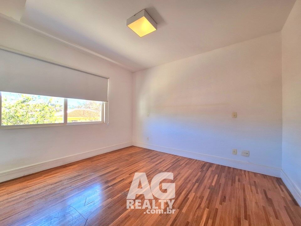 Casa, 4 quartos, 350 m² - Foto 22