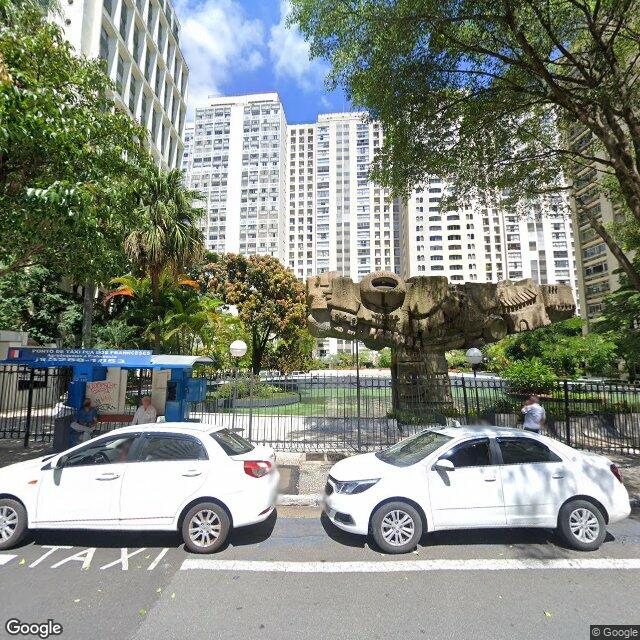 Imagem estática do "Street View" da localização