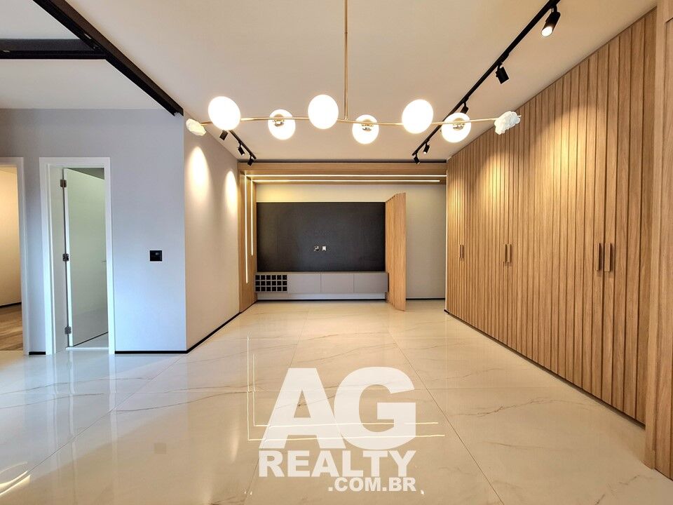 Apartamento para alugar com 2 quartos, 79m² - Foto 4