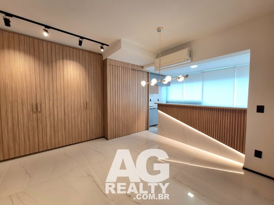 Apartamento para alugar com 2 quartos, 79m² - Foto 11