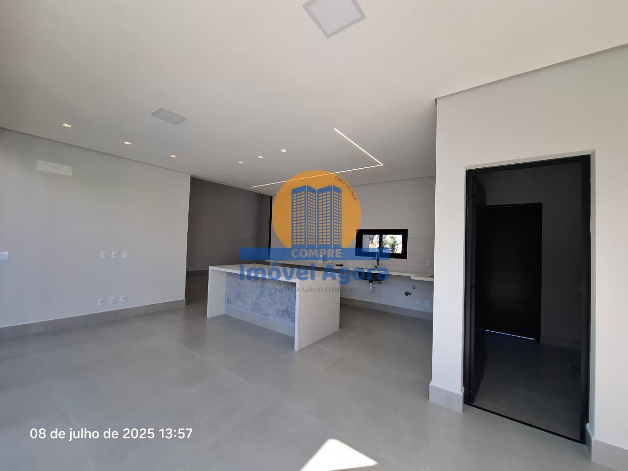 Casa à venda com 3 quartos, 191m² - Foto 8