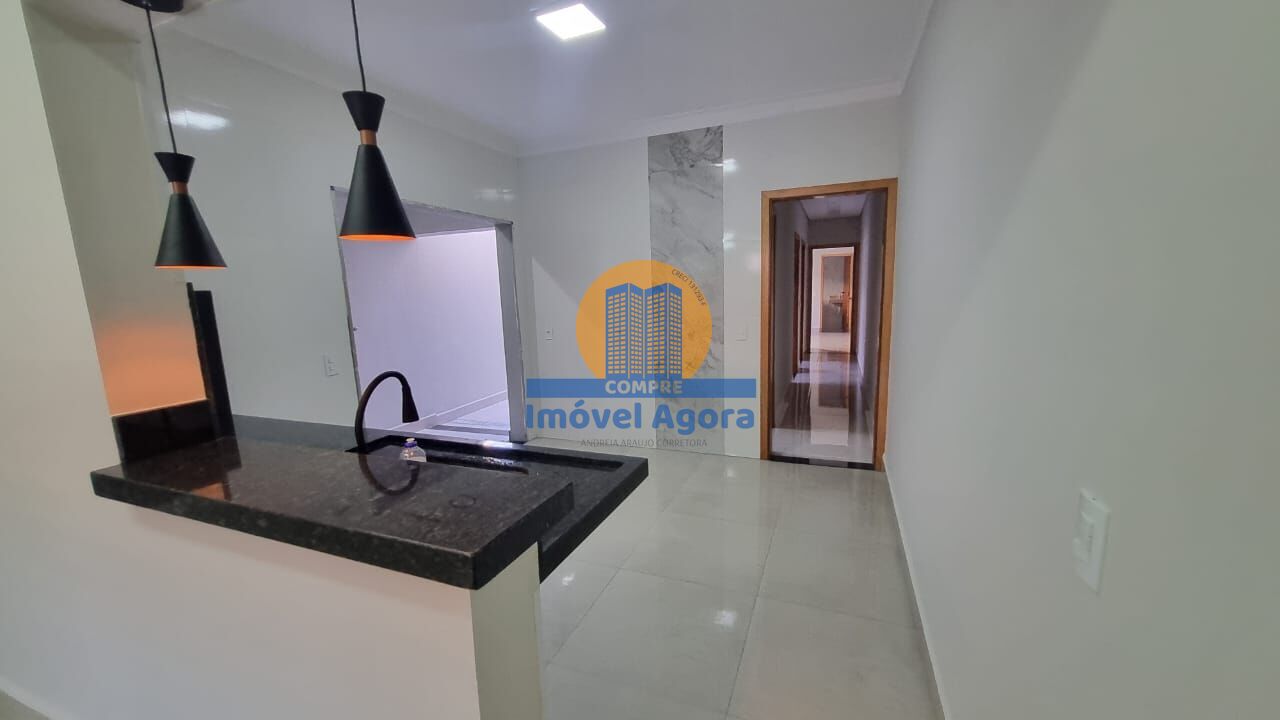 Casa à venda com 3 quartos, 90m² - Foto 7