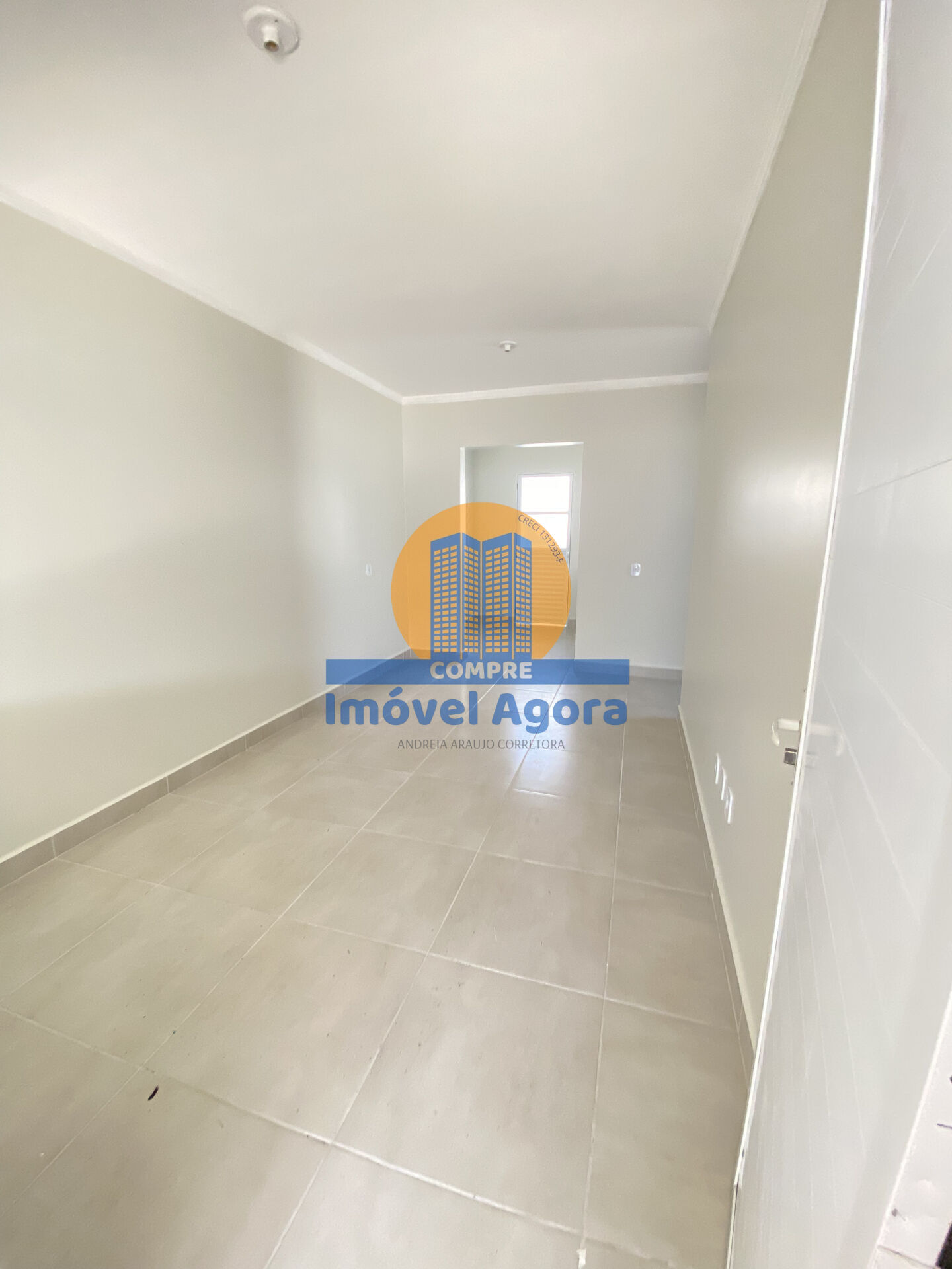 Casa à venda com 2 quartos, 53m² - Foto 7