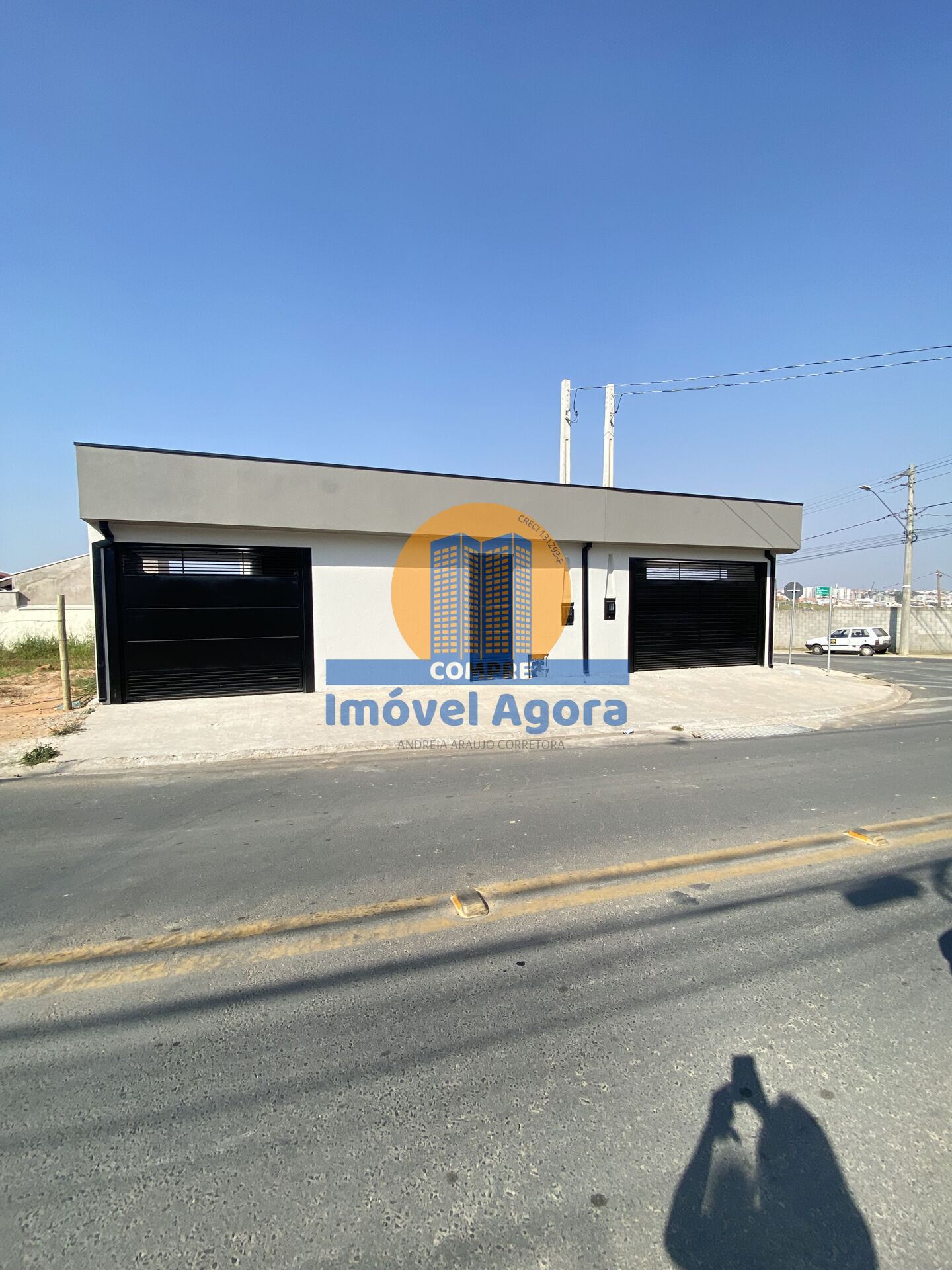 Casa à venda com 2 quartos, 53m² - Foto 1