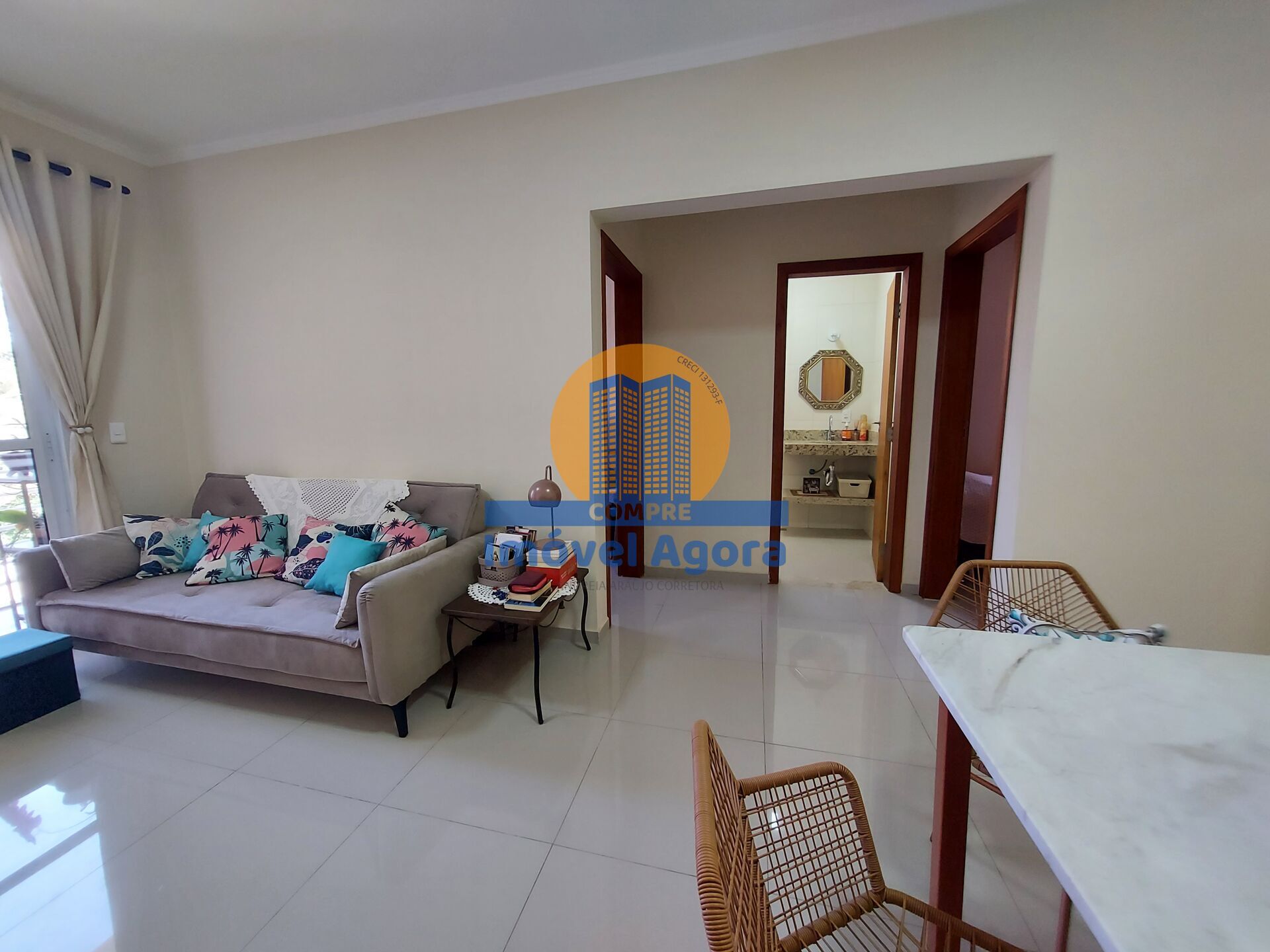 Apartamento, 2 quartos, 72 m² - Foto 2