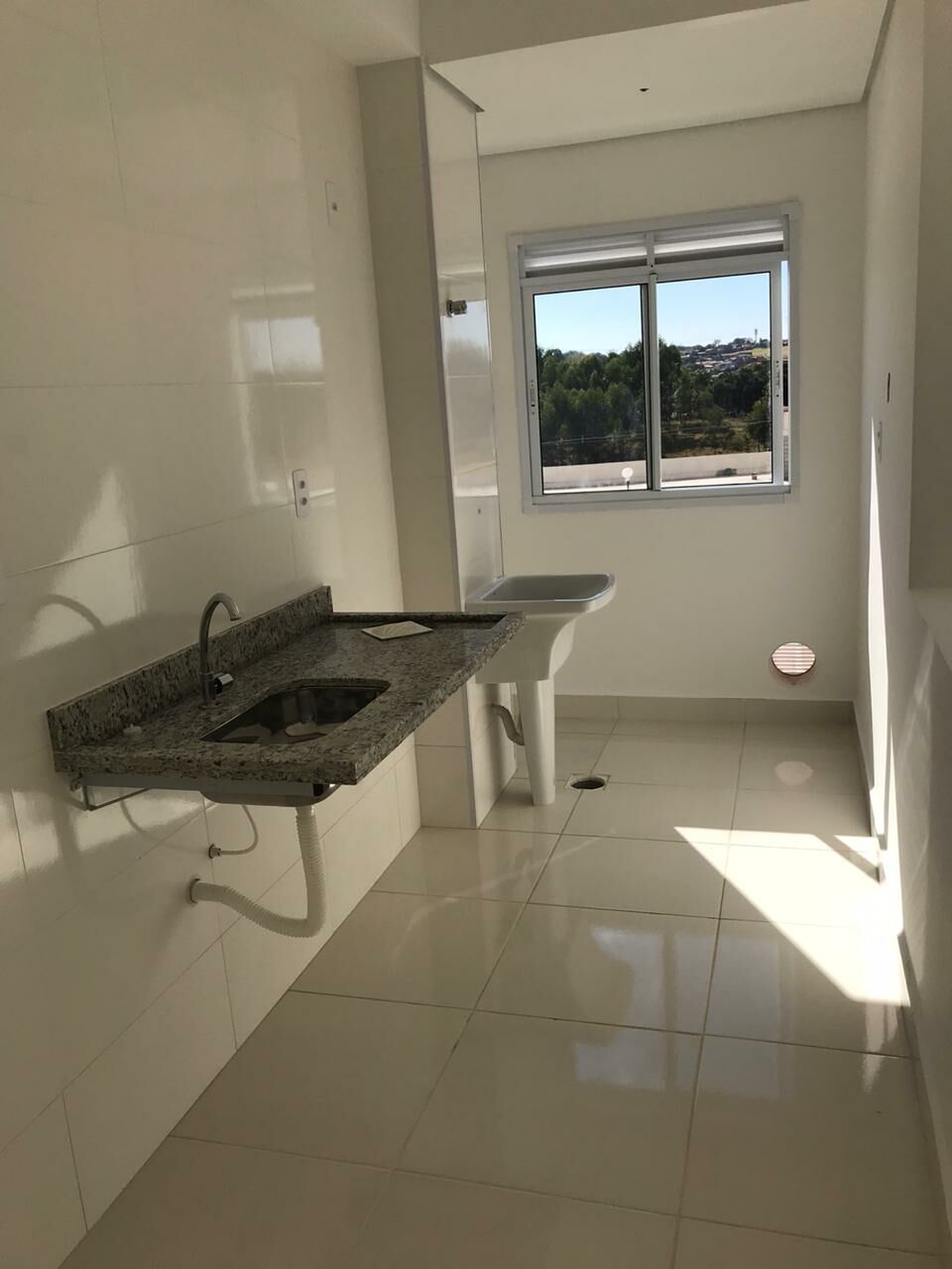 Apartamento à venda com 2 quartos, 51m² - Foto 3