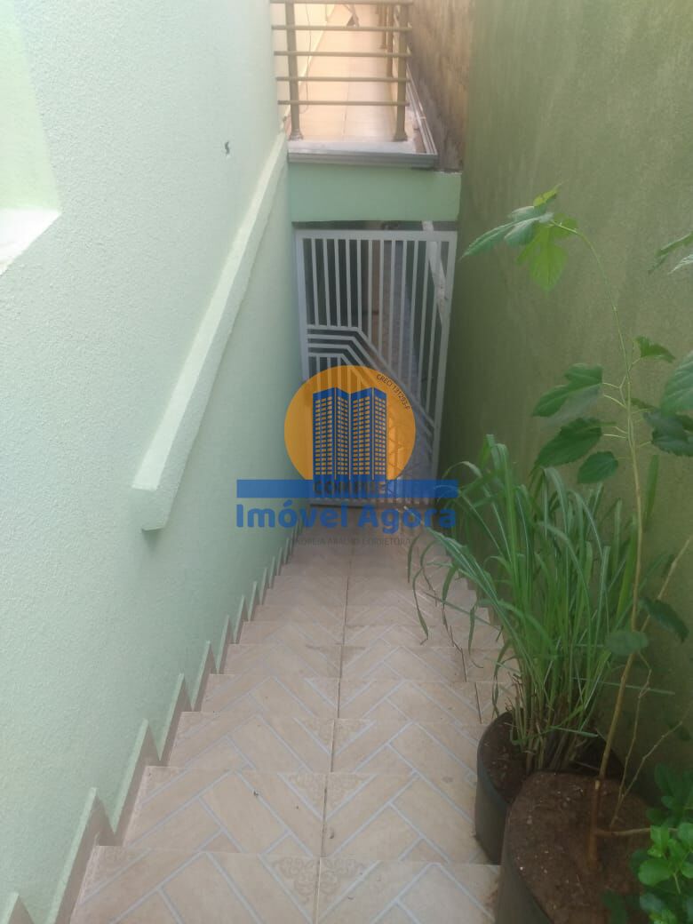 Sobrado, 4 quartos, 240 m² - Foto 6