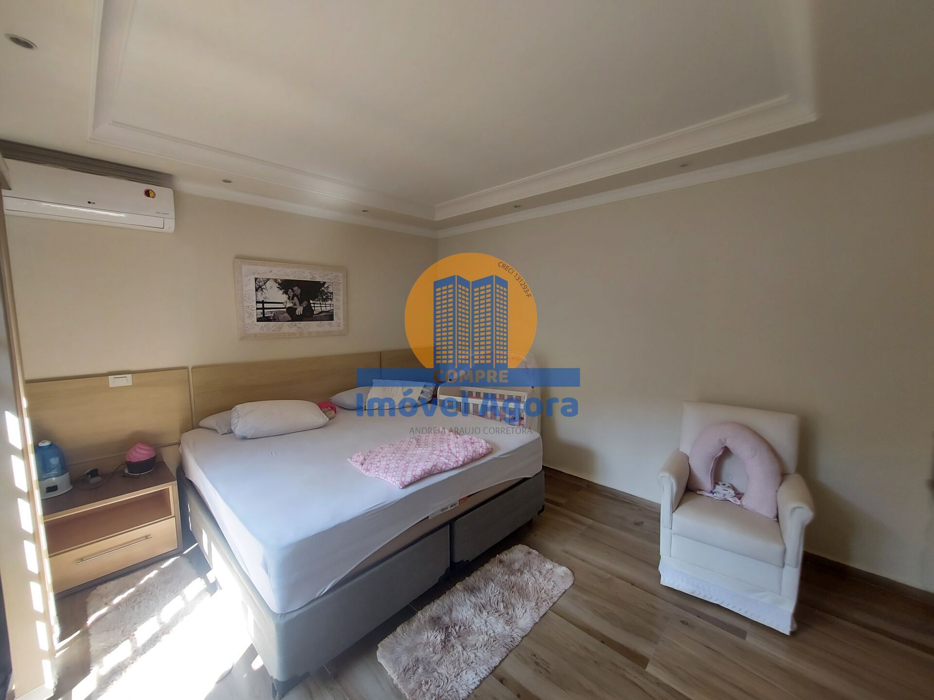 Casa, 3 quartos, 219 m² - Foto 11