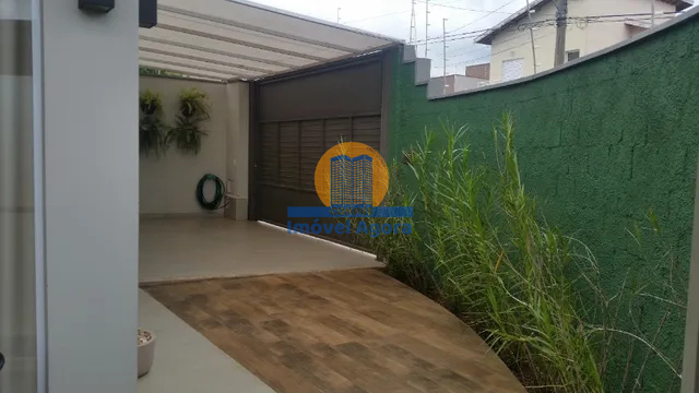 Casa à venda com 4 quartos, 200m² - Foto 6