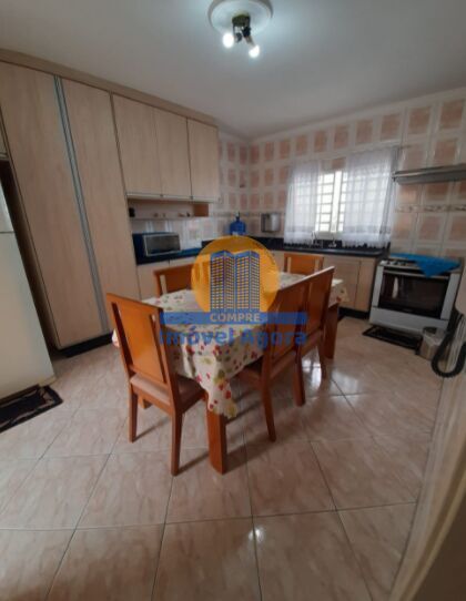 Sobrado, 3 quartos, 284 m² - Foto 4