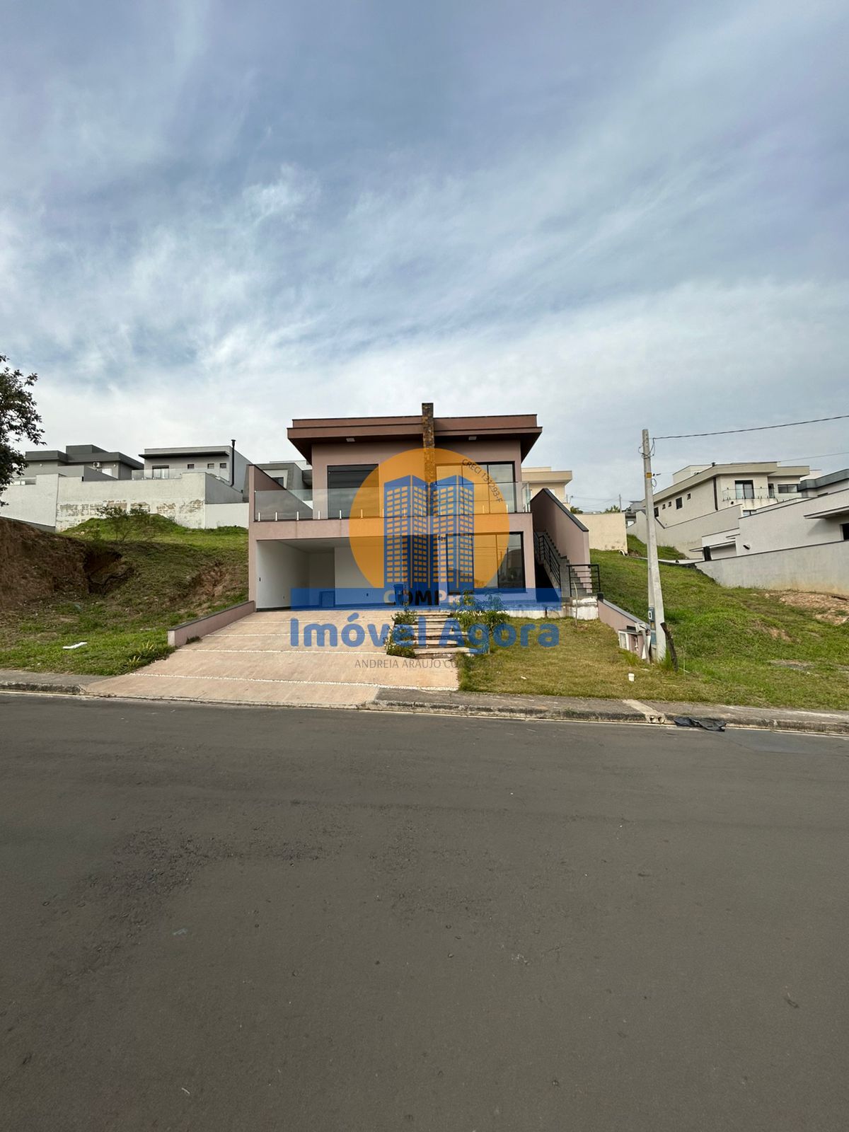 Casa, 4 quartos, 209 m² - Foto 2