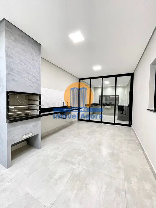 Casa à venda com 2 quartos, 134m² - Foto 4