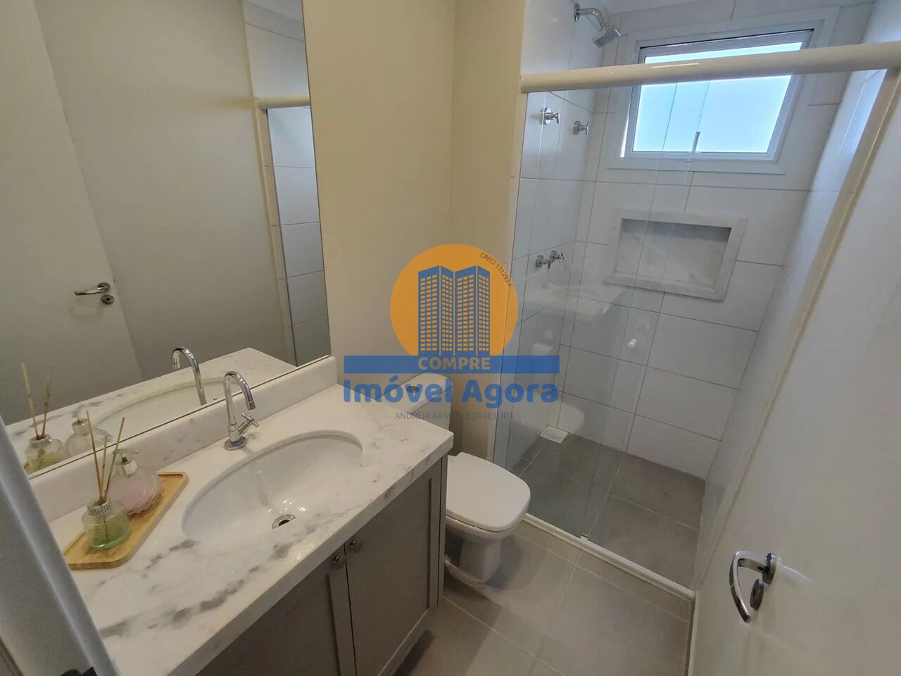 Apartamento à venda com 2 quartos, 60m² - Foto 11