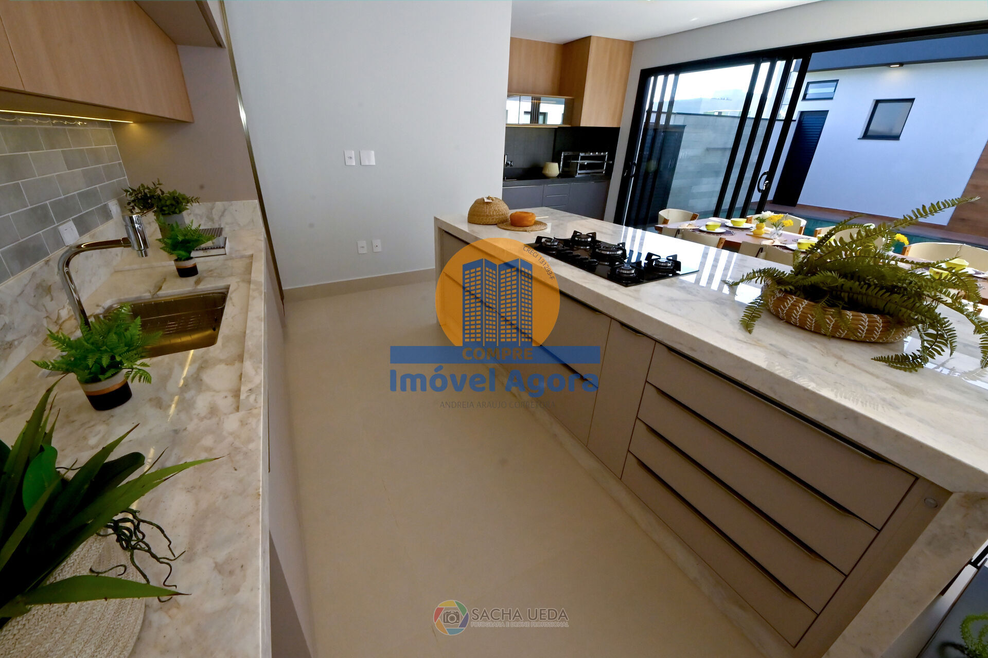 Casa à venda com 3 quartos, 200m² - Foto 30