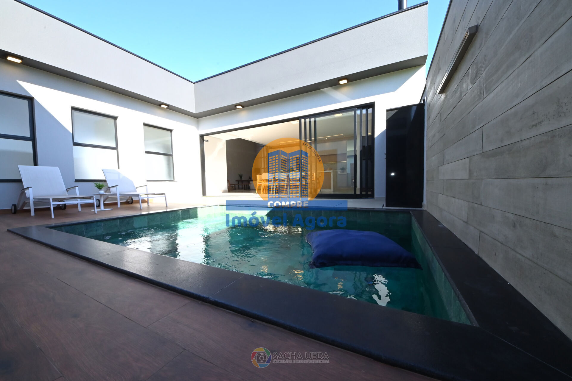 Casa à venda com 3 quartos, 200m² - Foto 3