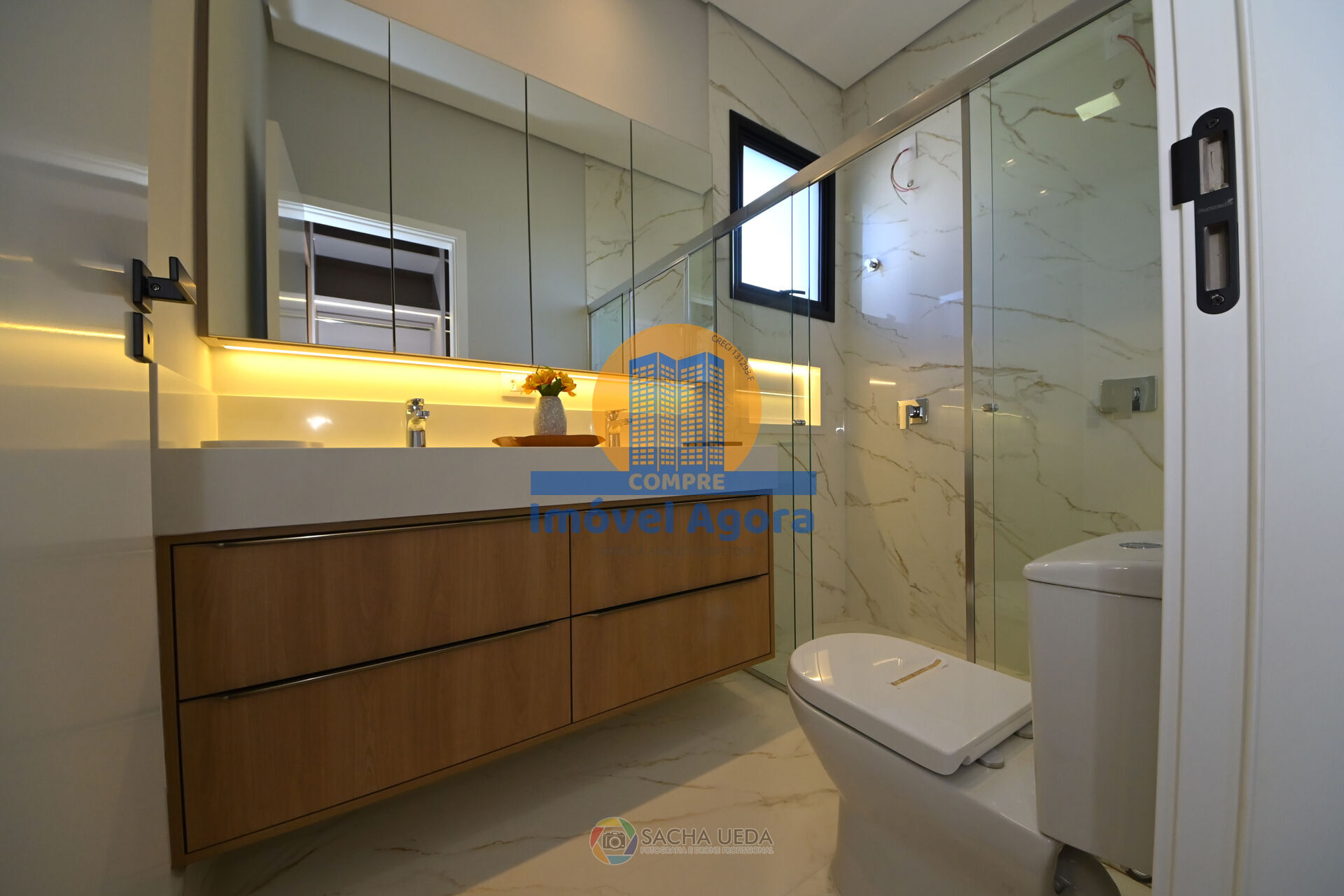 Casa à venda com 3 quartos, 200m² - Foto 25