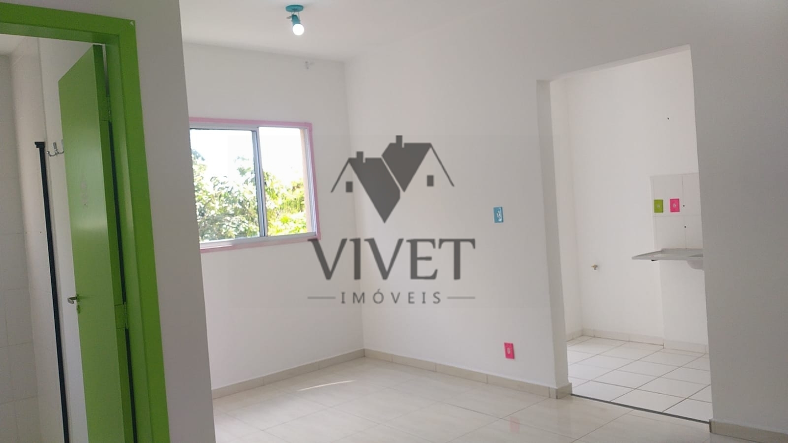 Apartamento à venda com 1 quarto, 36m² - Foto 2