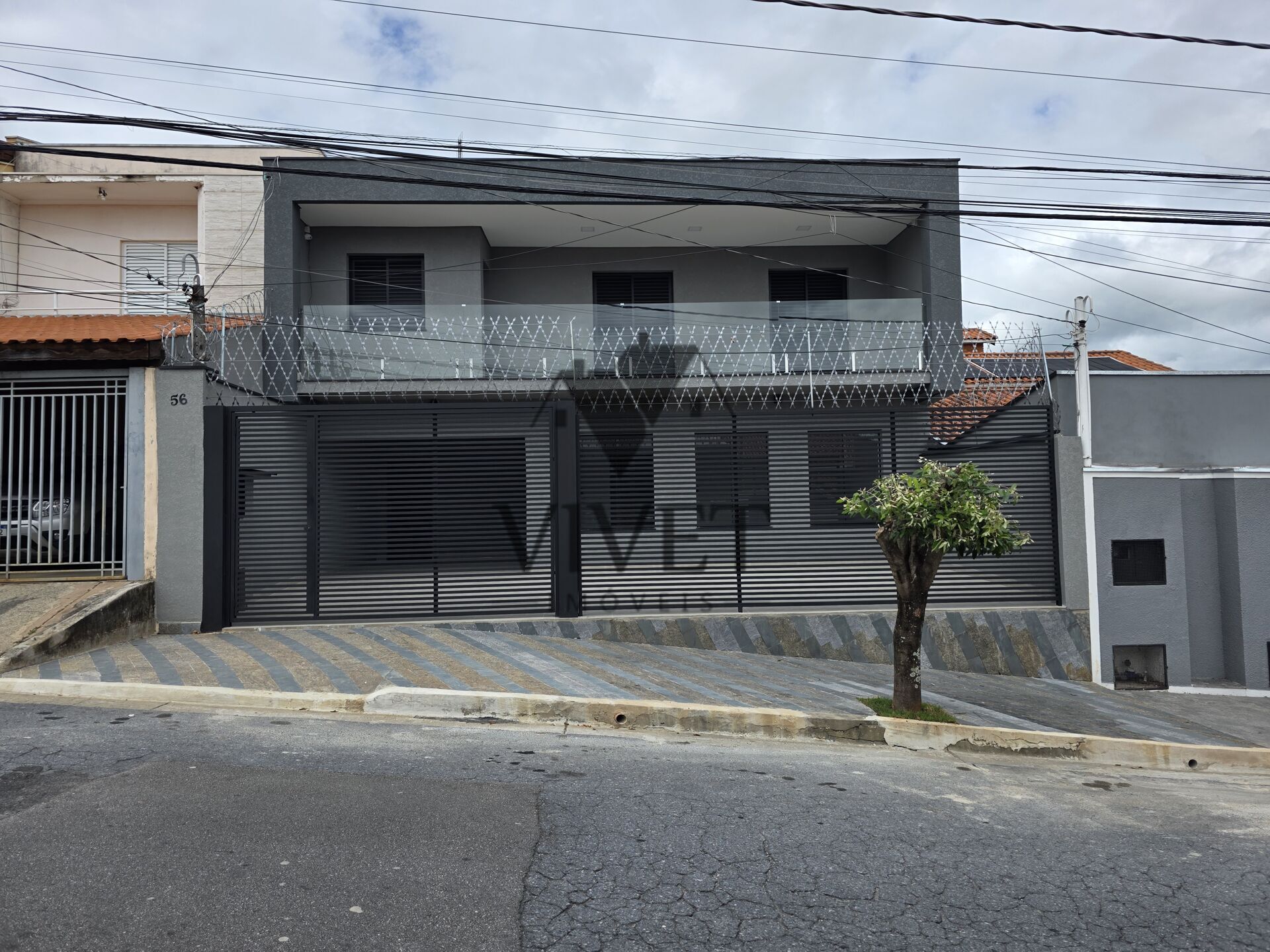 Casa, 4 quartos, 263 m² - Foto 1