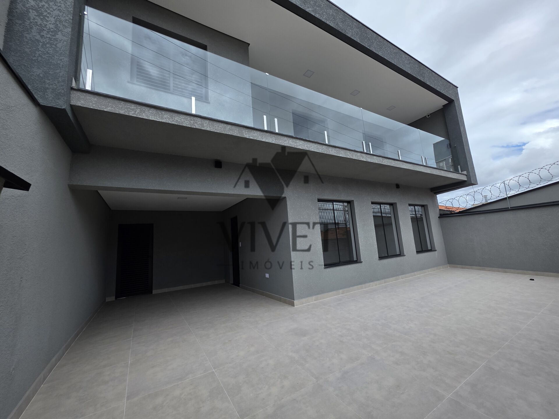 Casa, 4 quartos, 263 m² - Foto 2