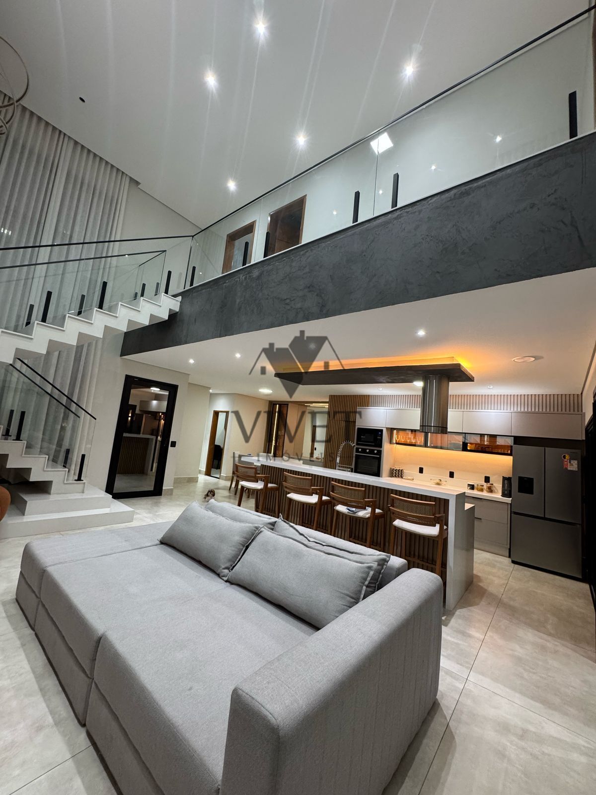 Casa de Condomínio à venda com 3 quartos, 270m² - Foto 4