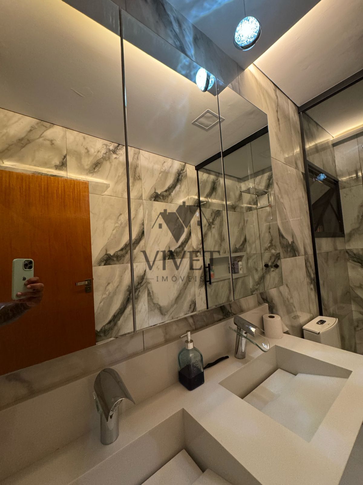 Casa de Condomínio à venda com 3 quartos, 270m² - Foto 23