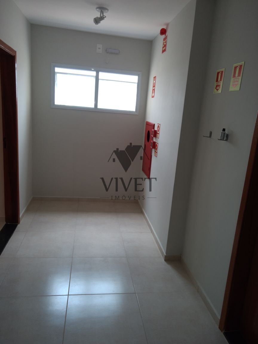 Apartamento à venda com 2 quartos, 56m² - Foto 11