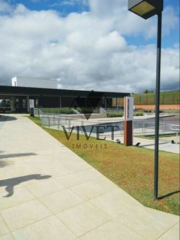 Casa de Condomínio à venda com 4 quartos, 298m² - Foto 9