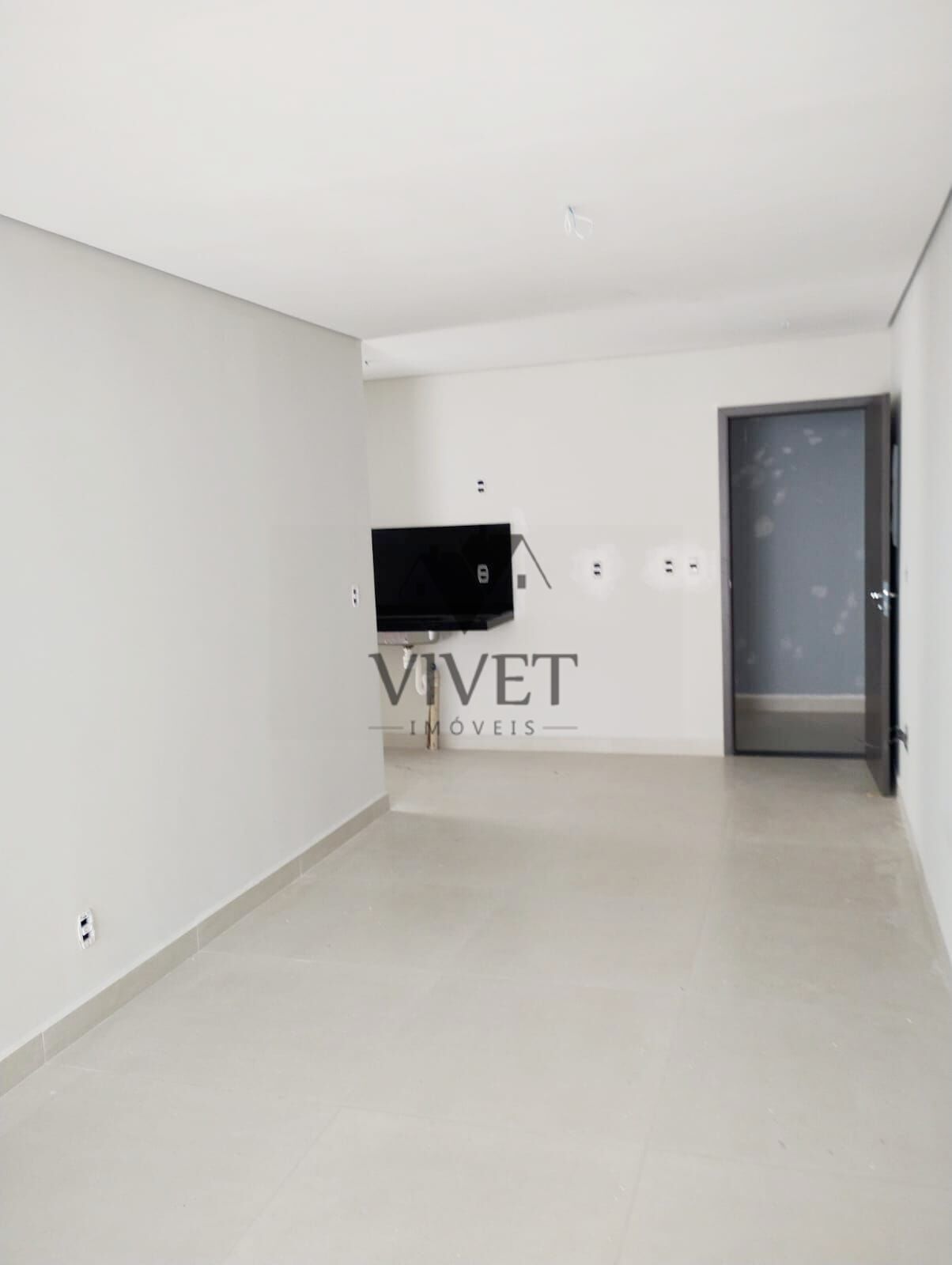 Apartamento à venda com 2 quartos, 70m² - Foto 2