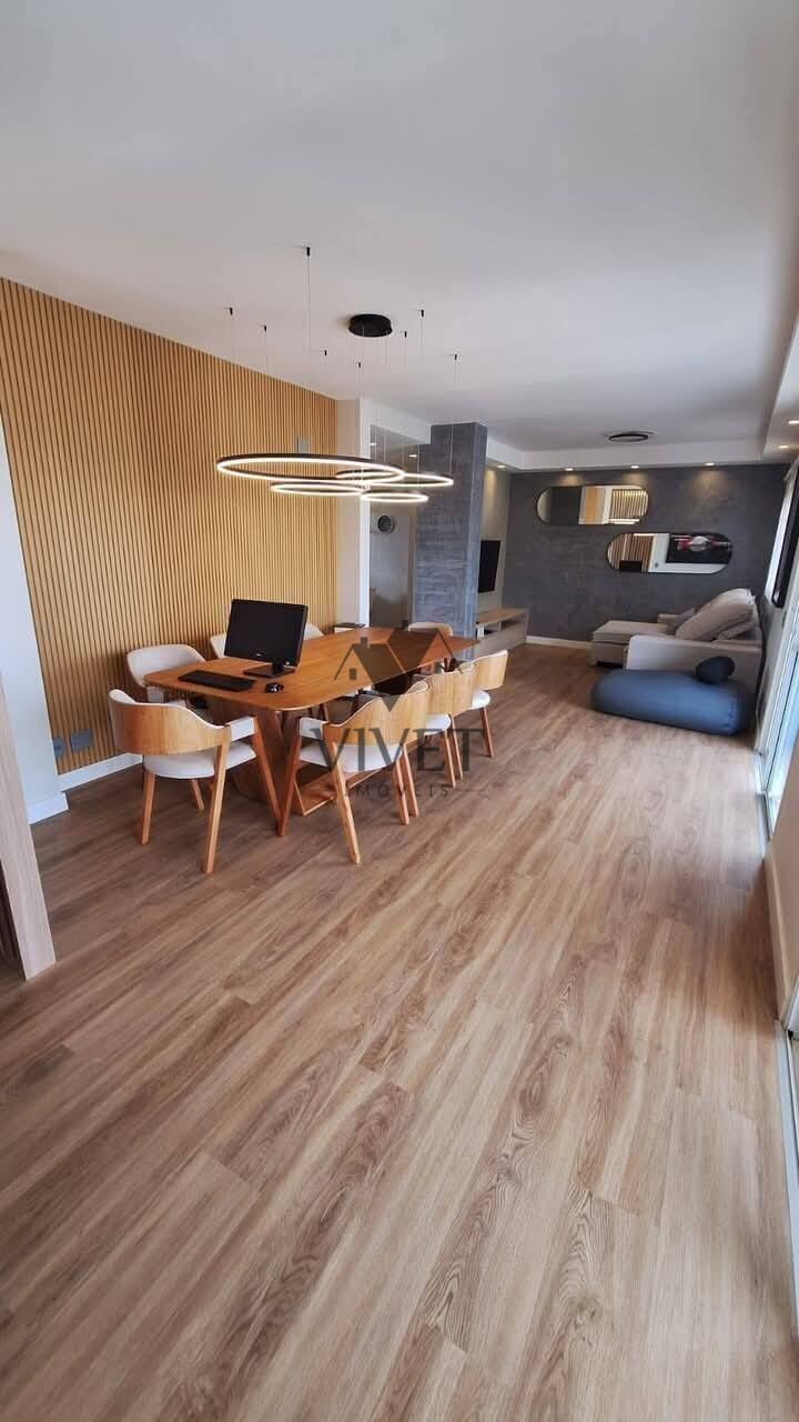 Apartamento à venda com 3 quartos, 171m² - Foto 2