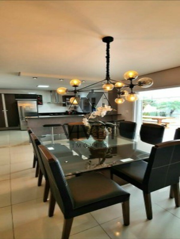 Casa de Condomínio à venda com 3 quartos, 220m² - Foto 4