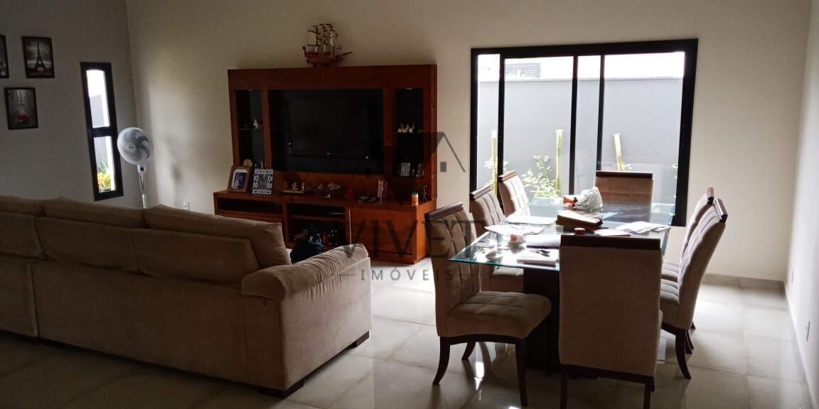 Casa de Condomínio à venda com 3 quartos, 370m² - Foto 3