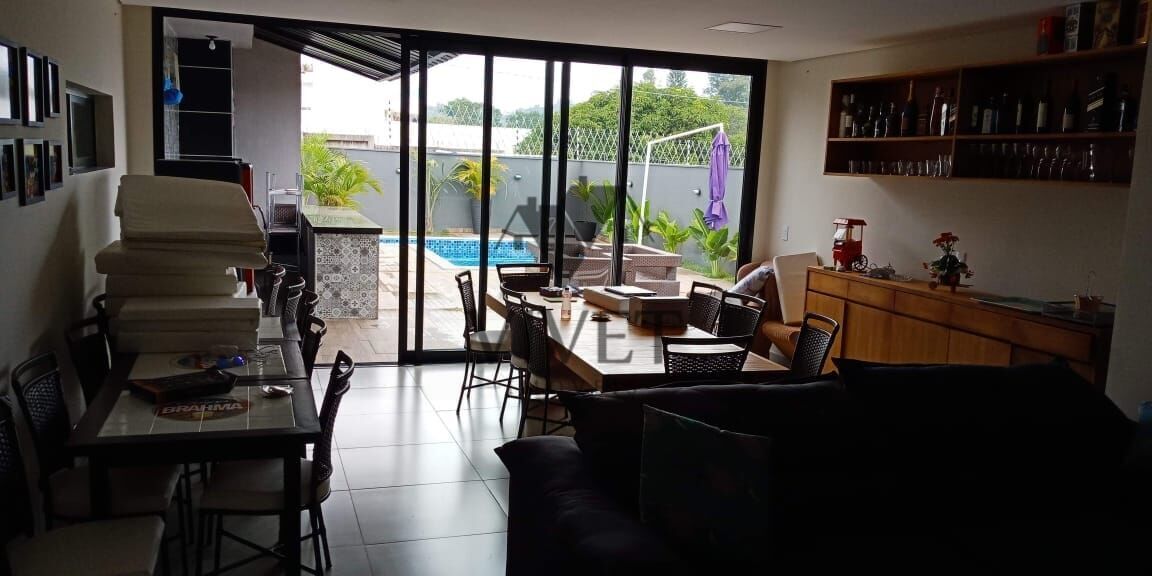 Casa de Condomínio à venda com 3 quartos, 370m² - Foto 6