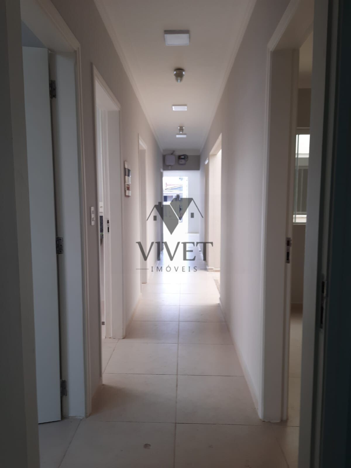 Casa à venda com 4 quartos, 187m² - Foto 6
