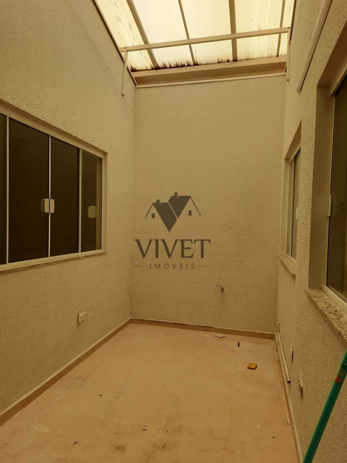 Casa à venda com 4 quartos, 187m² - Foto 18