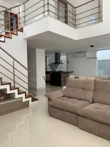 Casa de Condomínio à venda com 3 quartos, 300m² - Foto 4