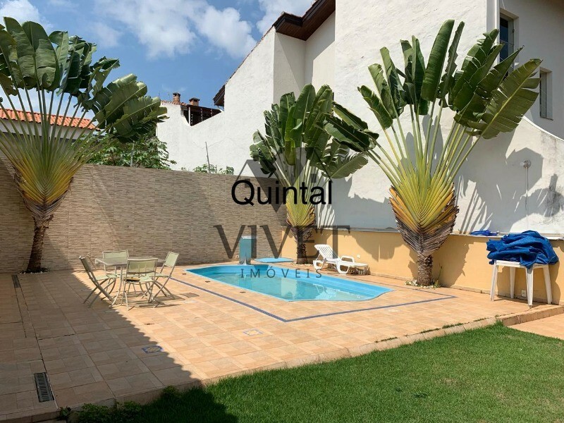 Casa à venda com 3 quartos, 300m² - Foto 26