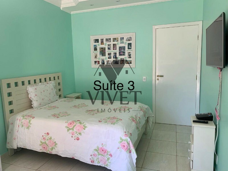 Casa à venda com 3 quartos, 300m² - Foto 17