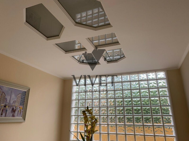 Casa à venda com 3 quartos, 300m² - Foto 11