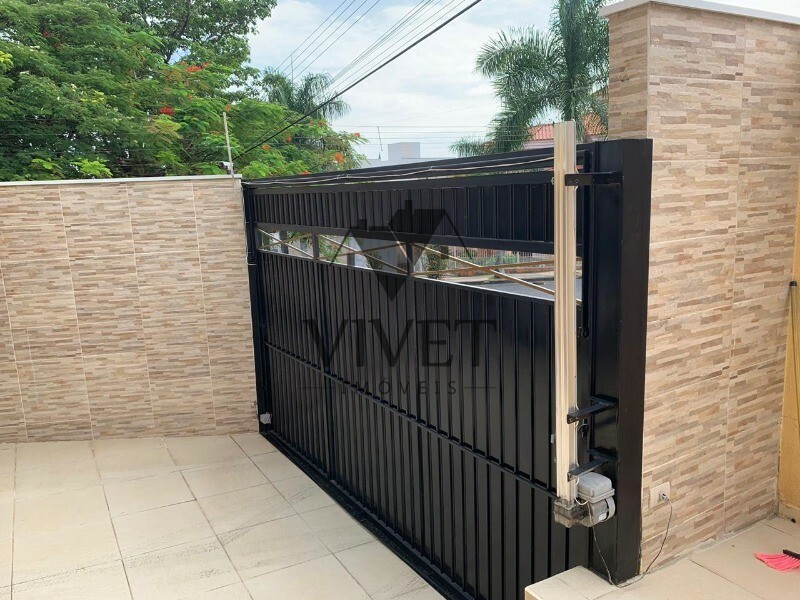 Casa à venda com 3 quartos, 300m² - Foto 32