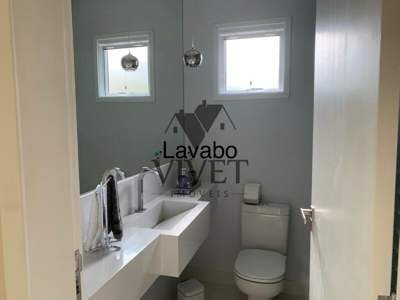 Casa à venda com 3 quartos, 300m² - Foto 10