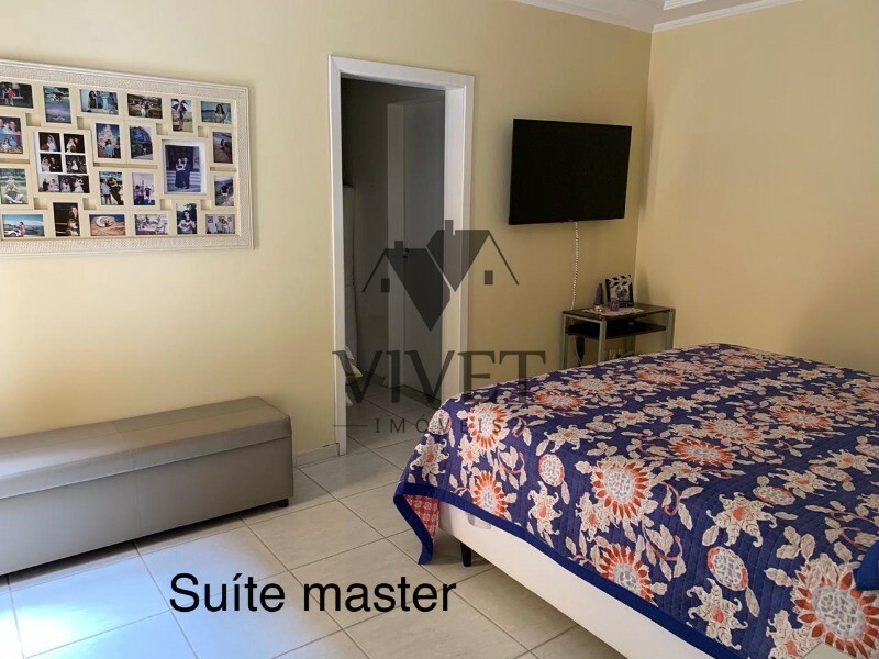 Casa à venda com 3 quartos, 300m² - Foto 20