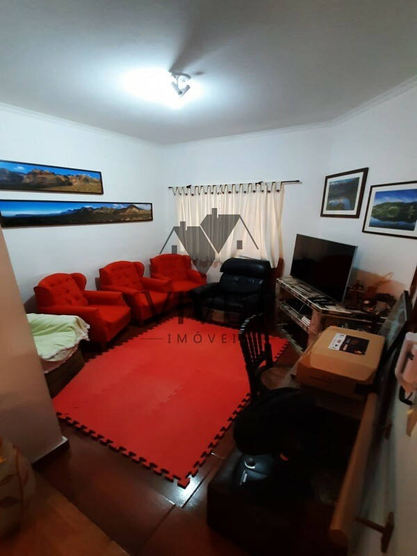 Casa à venda com 3 quartos, 260m² - Foto 4