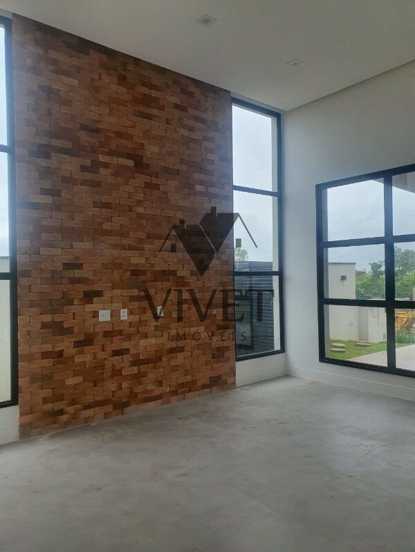 Casa de Condomínio à venda com 3 quartos, 234m² - Foto 3