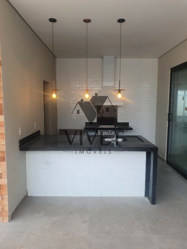 Casa de Condomínio à venda com 3 quartos, 234m² - Foto 4