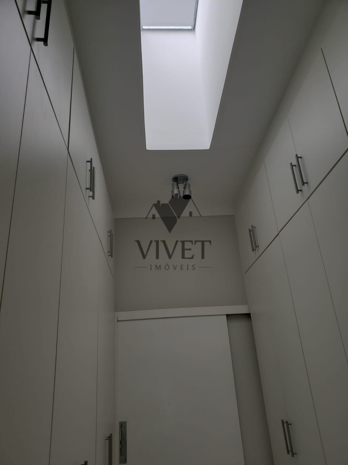 Casa de Condomínio à venda com 3 quartos, 260m² - Foto 8